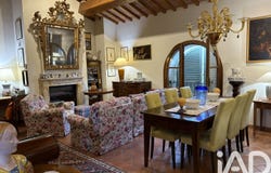 Sansepolcro, Tuscany 52037