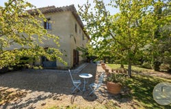 Cortona, Tuscany 52044