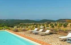 Manciano, Tuscany 58014