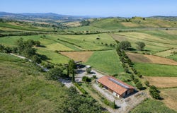 Cinigiano, Tuscany 58044
