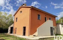 Strada San Paterniano, Cagli, Marche 61043
