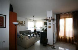Bettolle, Tuscany 53048