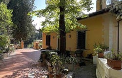 Florence, Tuscany 50141