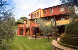 Crespina, Tuscany 56040