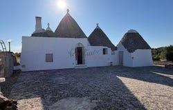 Cisternino, Apulia 72014