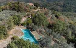 Bucine, Tuscany 52020