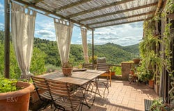 Montegonzi, Tuscany 52022