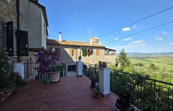 Lajatico, Tuscany 56030