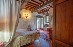 Arezzo, Tuscany 52100