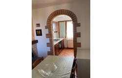 Bettolle, Tuscany 53048