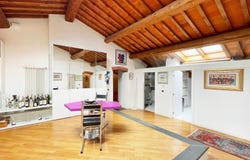 Lucignano, Tuscany 52046