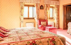 Radicondoli, Tuscany 53030