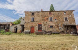 Capolona, Tuscany 52010