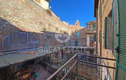 Montepulciano, Siena