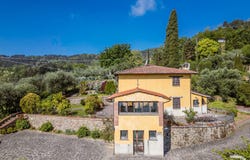 Pescia, Tuscany 51012