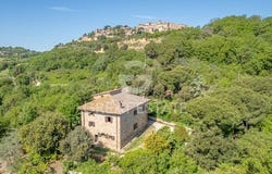 Montepulciano, Siena