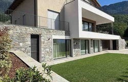 Colico, Lombardy 23823