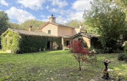 Chiusdino, Tuscany 53012