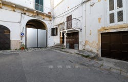 Ostuni, Apulia 72017