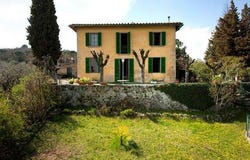 Bucine, Tuscany 52020