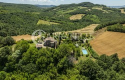 Sarteano, Tuscany 53047