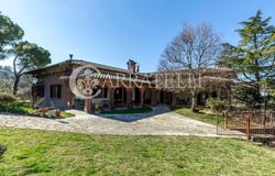 Montepulciano, Tuscany 53045
