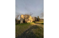 Santa Luce, Tuscany 56040