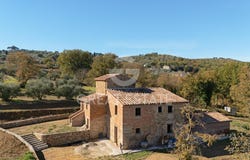 Lucignano, Tuscany 52046
