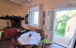 Lorenzana, Tuscany 56043