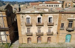 Piazza Castello 9, Piazza Armerina, Sicilia 94015