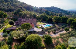 Cortona, Tuscany 52044