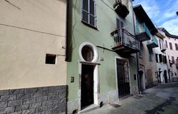 Garessio, Piedmont 12075