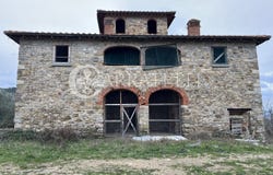 Pergine Valdarno, Tuscany 52020