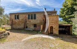 Asciano, Tuscany 53041