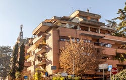 Rome, Lazio 00135
