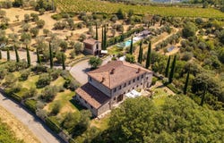 Bucine, Tuscany 52020