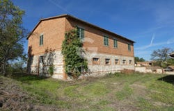 Asciano, Tuscany 53041