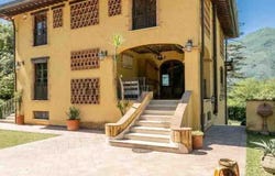 Camaiore, Tuscany 55041