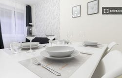 milan, Lombardy 20900