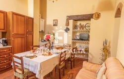 Radicofani, Tuscany 53040