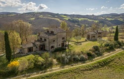 Monterchi, Tuscany 52035