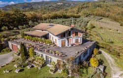 Fivizzano, Tuscany 54013
