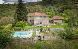 Loro Ciuffenna, Tuscany 52024