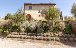 Marti, Tuscany 56020