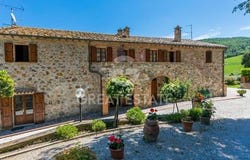 Volterra, Pisa