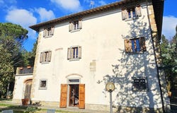 Arezzo, Tuscany 52100