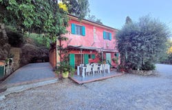 Buggiano, Tuscany 51011