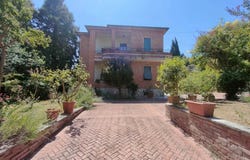 Siena, Tuscany 53048