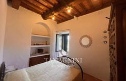 Sarteano, Tuscany 53047