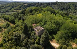Lari, Tuscany 56035